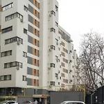 908 B1 * Bukarest