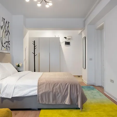 908 B1 Apartamento Bucareste